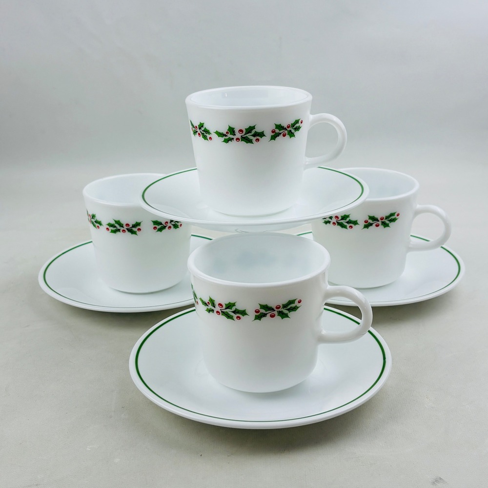 Corelle Holly Days Cup Saucer Set of 4 Christmas Berries Black Stems 3"‎ Corning